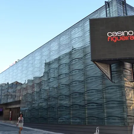 Figueira Casino Center فيغيورا دا فوز